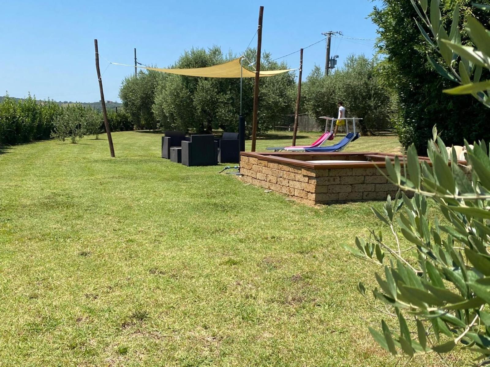 Podere La Vignata Toiano Exterior photo